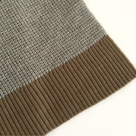 WILFRED Free Wellsh Turtleneck Wool Poncho Sweater - Picture 9 of 10